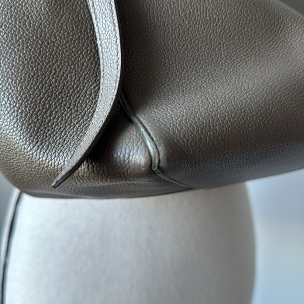 Celine Cabas Phantom Tote - Picture 3 of 6